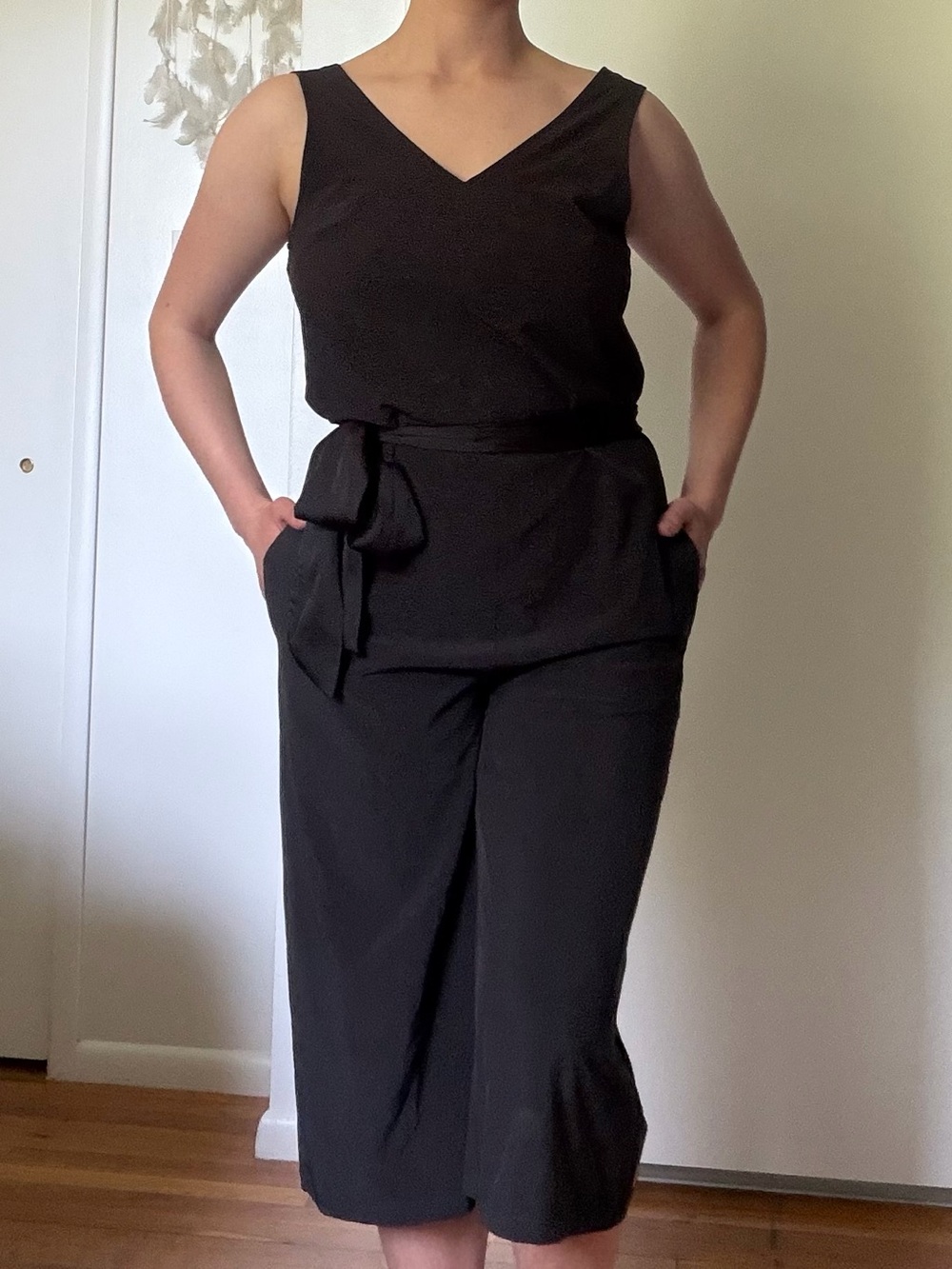 Black V-Neck Sleeveless Jumpsuit with Waist Tie